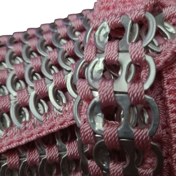 Eco-Chic Handmade Women's Pink and Silver Soda Pop Tab Upcycled Handbag - Picture 8 of 9